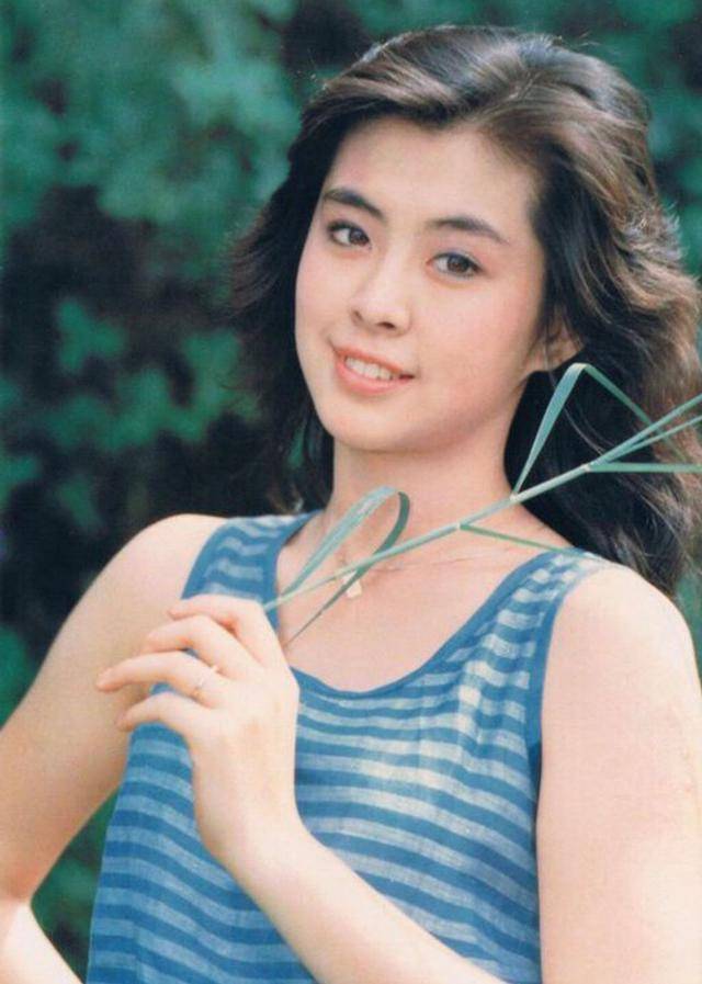 华语影视界明珠:王祖贤李嘉欣年轻时容颜惊艳,林青霞传奇之美_气质