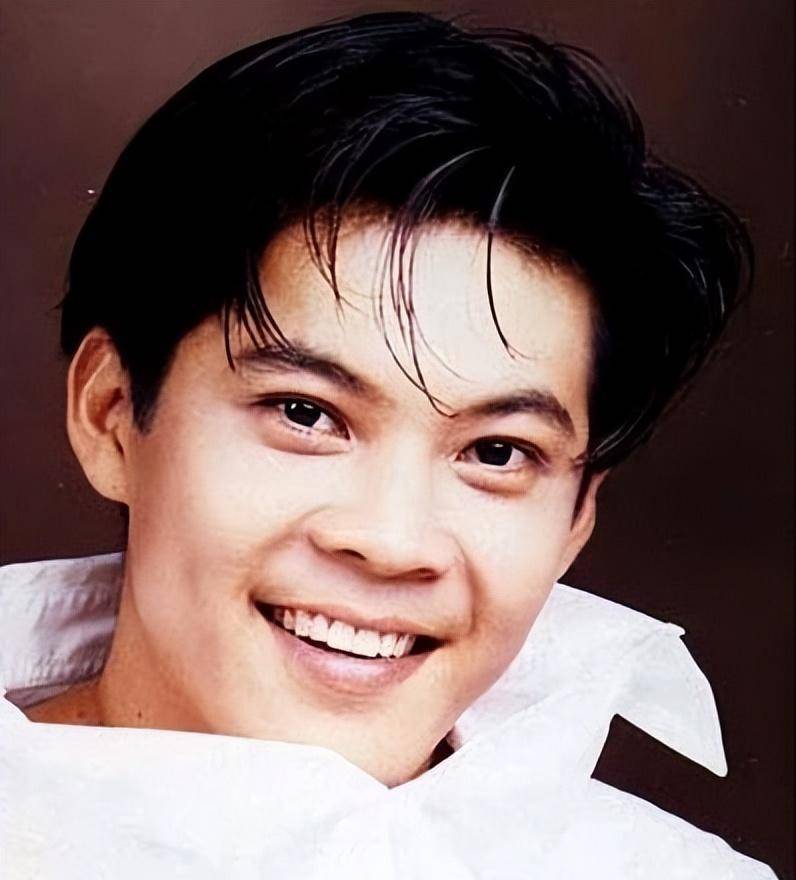 曹国辉不仅投资失败,还携款失踪,给郑秀珍留下了巨额债务.