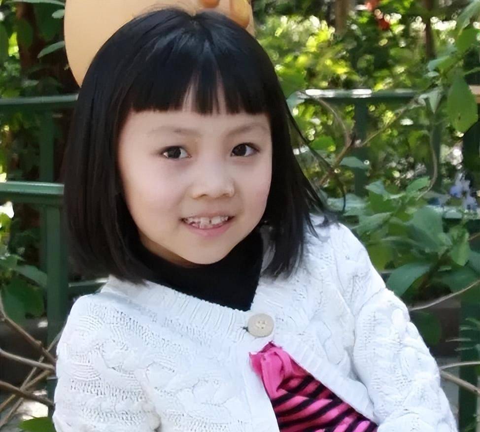 "交换人生"15年后,林妙可杨沛宜的人生差距,一个是天一个是地_张艺谋