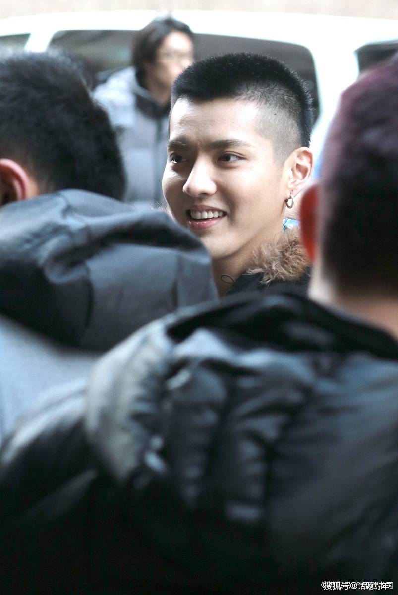 公安部治安管理局:吴亦凡要先在中国坐完牢再被驱逐出境_社会_法律