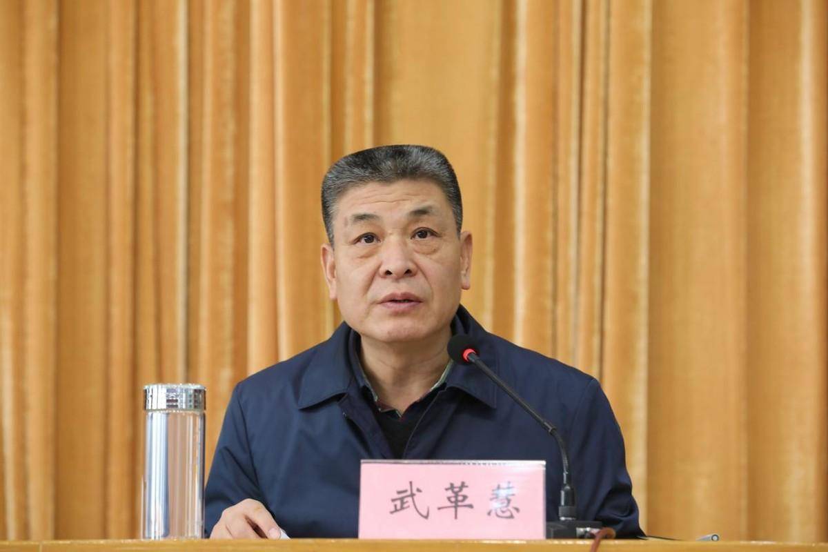 原平市召开"三查十盯两确保"专项行动工作推进会议_整改_问题_王寅