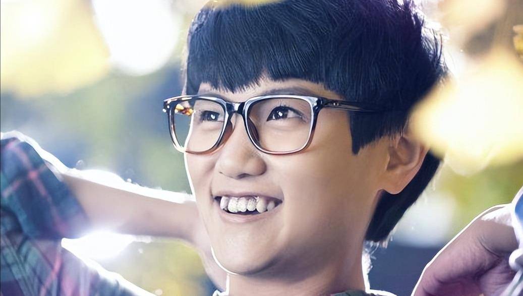 《超级女声》6位冠军现状:已无人问津,有人落魄开出租车1_江映蓉_音乐