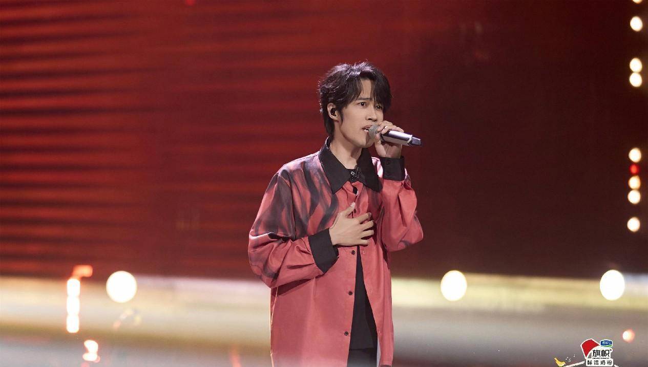 "时光音乐会"收官,何炅惊喜空降时光之家_歌曲_张杰_朋友