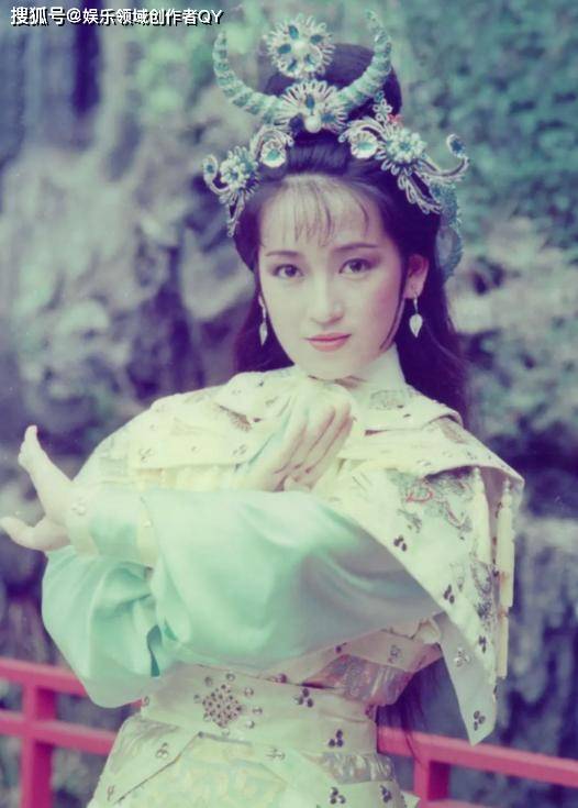 龚慈恩和黄日华分手后,两任丈夫都背叛她,现今60岁仍坚强优雅_生活