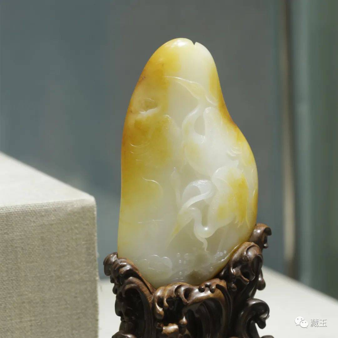 透视子冈杯,谁在寒冬中绽放?_玉雕_作品_风格