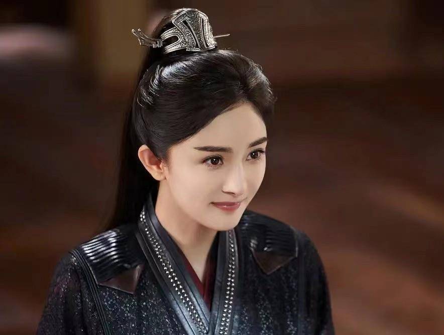 舍不得科技眉,腻子脸,就别硬演"女扮男装"了,你是当观众瞎吗_景甜