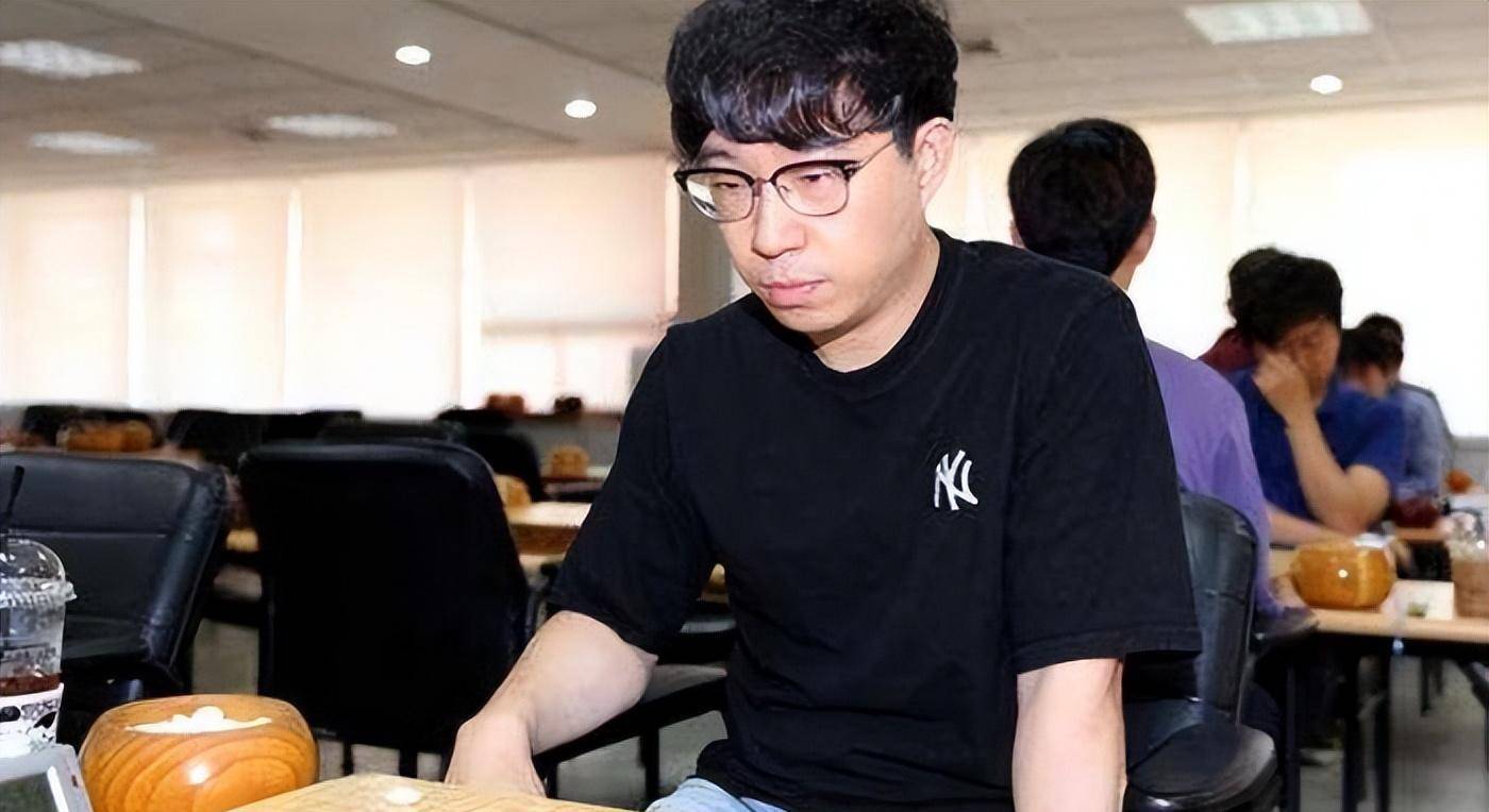 柯洁,220多手,屠龙九级击败汉农心杯第三位选手元晟溱!