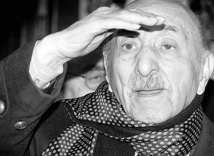 19岁当上国王,出访时被罢黜流亡海外30年,88岁归来成为国父_查希尔_的