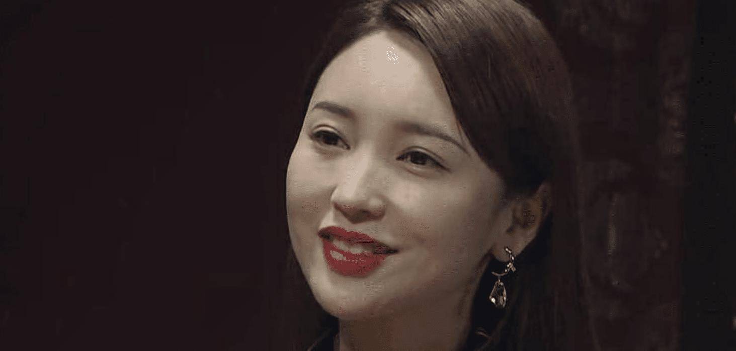 金莎"少女感变姨感",郝蕾的犀利点评没有错,可惜金莎听不进去_角色