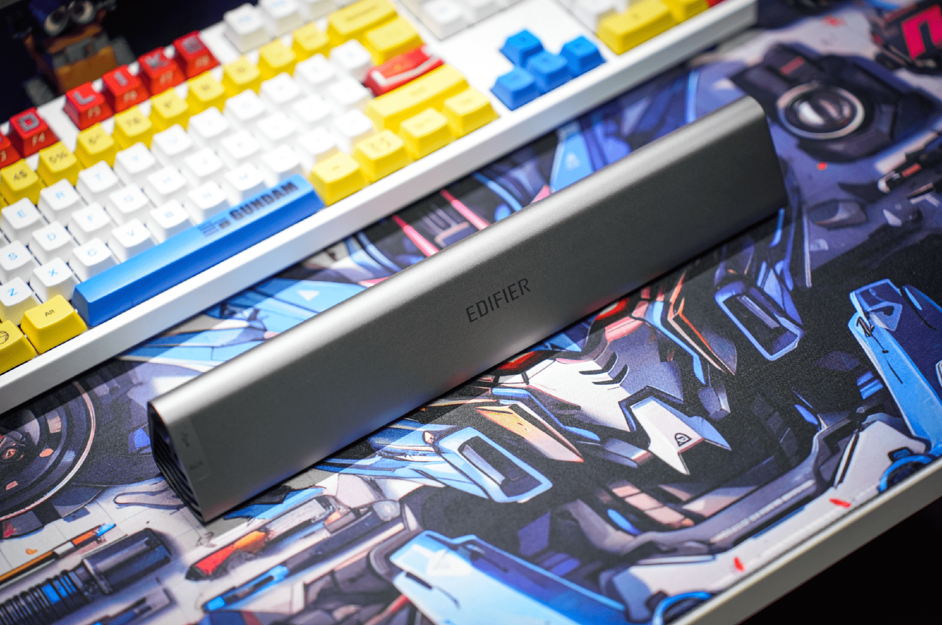 条形桌面音箱—漫步者m16 pro上手体验_扬声器