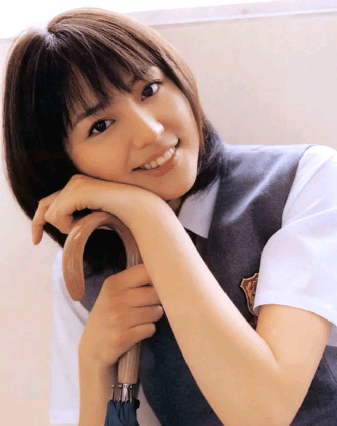 36岁长泽雅美,性感丰腴如少女_成功_家人_时尚