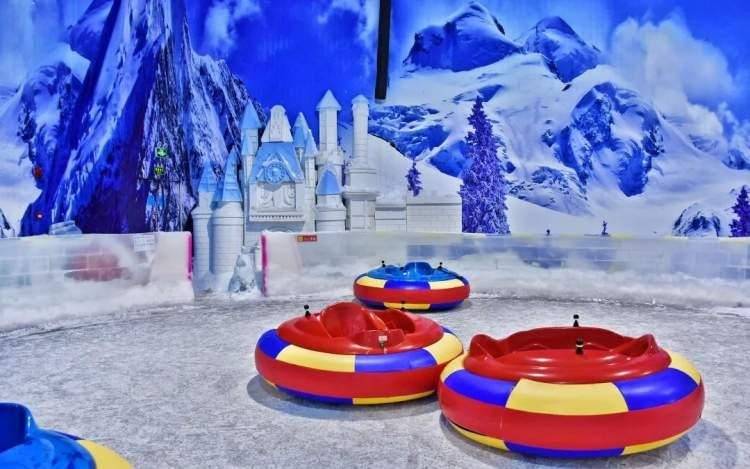 周五宠粉日|魔都室内冰雪乐园双人免费福利!