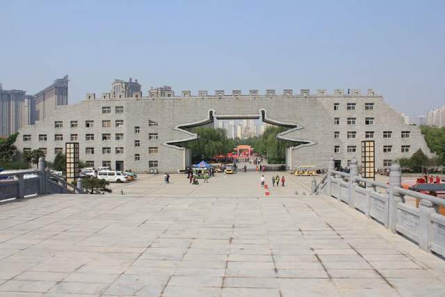 隋唐城遺址植物園,邙山陵墓群遺址_洛陽城_東漢_王陵