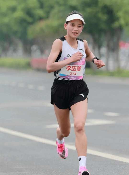 2023年,国内马拉松最快前10名美女,你都知道吗?_成绩_女子_路颖