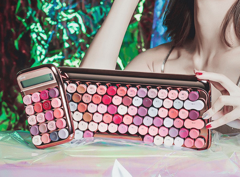 女生专属，最强颜值机械键盘洛斐Lofree粉底液来了