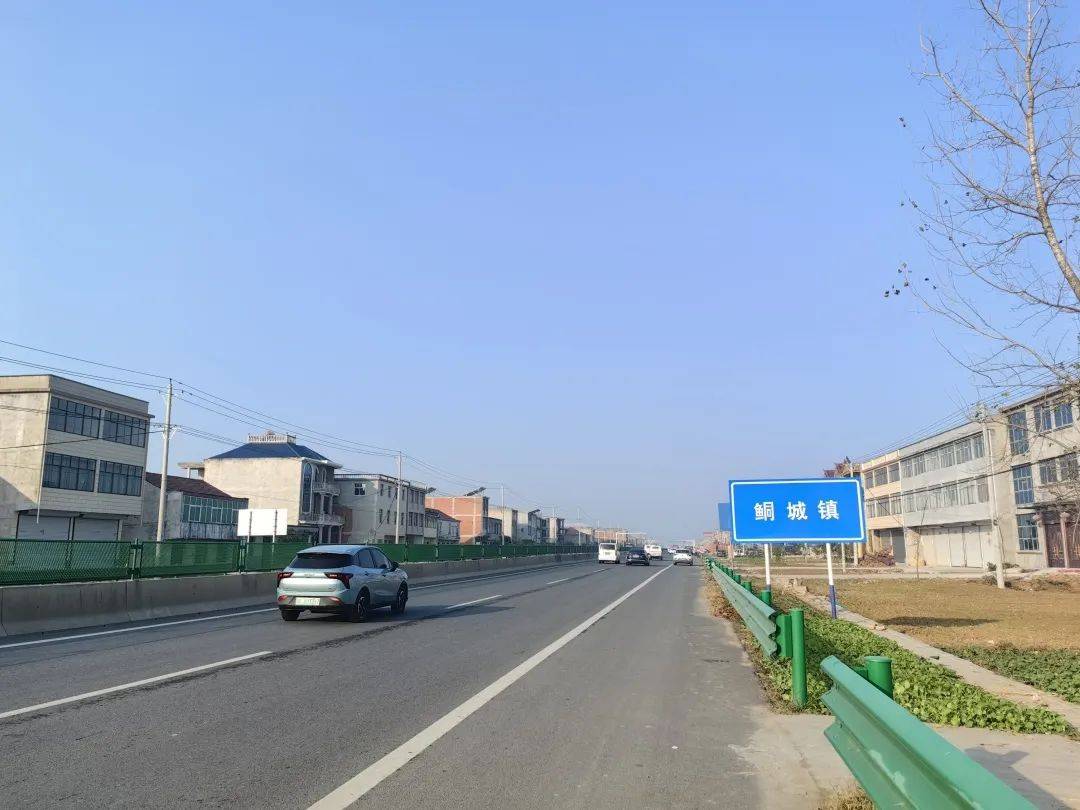 如阜南許堂潤河古橋(明代),就是阜陽至河南固始三河尖古道上;潁泉聞集