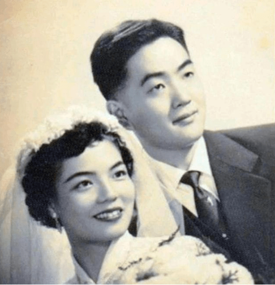 2018年,88歲林婉珍出書指責瓊瑤加入婚姻,瓊瑤用和尚