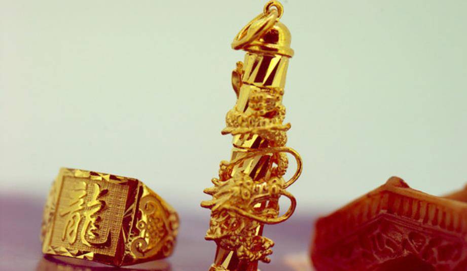 足金首饰是智商宝藏吗？比普通的黄金首饰贵很多！它们之间有什么区别 