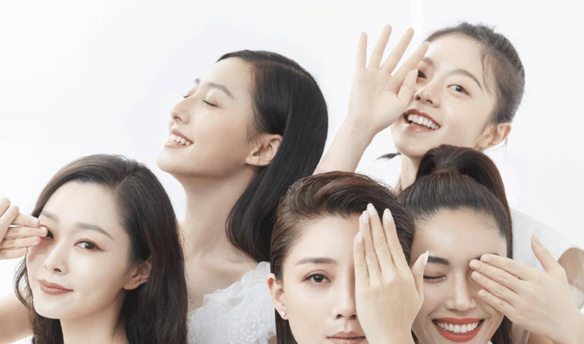 新版《粉红女郎》来袭,赵今麦跨次元,"男人婆"夏若妍认真的?