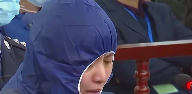 向慧最后哀叹:"像我这样优秀的人,本该灿烂过一生