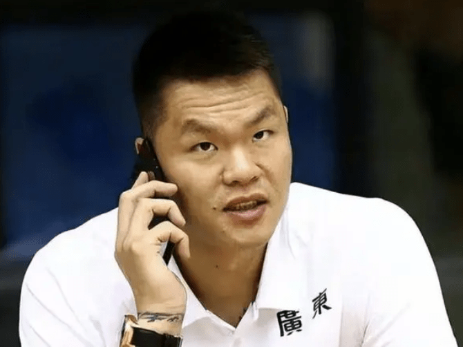 朱芳雨敲定第三外援,周琦深夜表态,杜锋自信发声_广东宏远队_未来