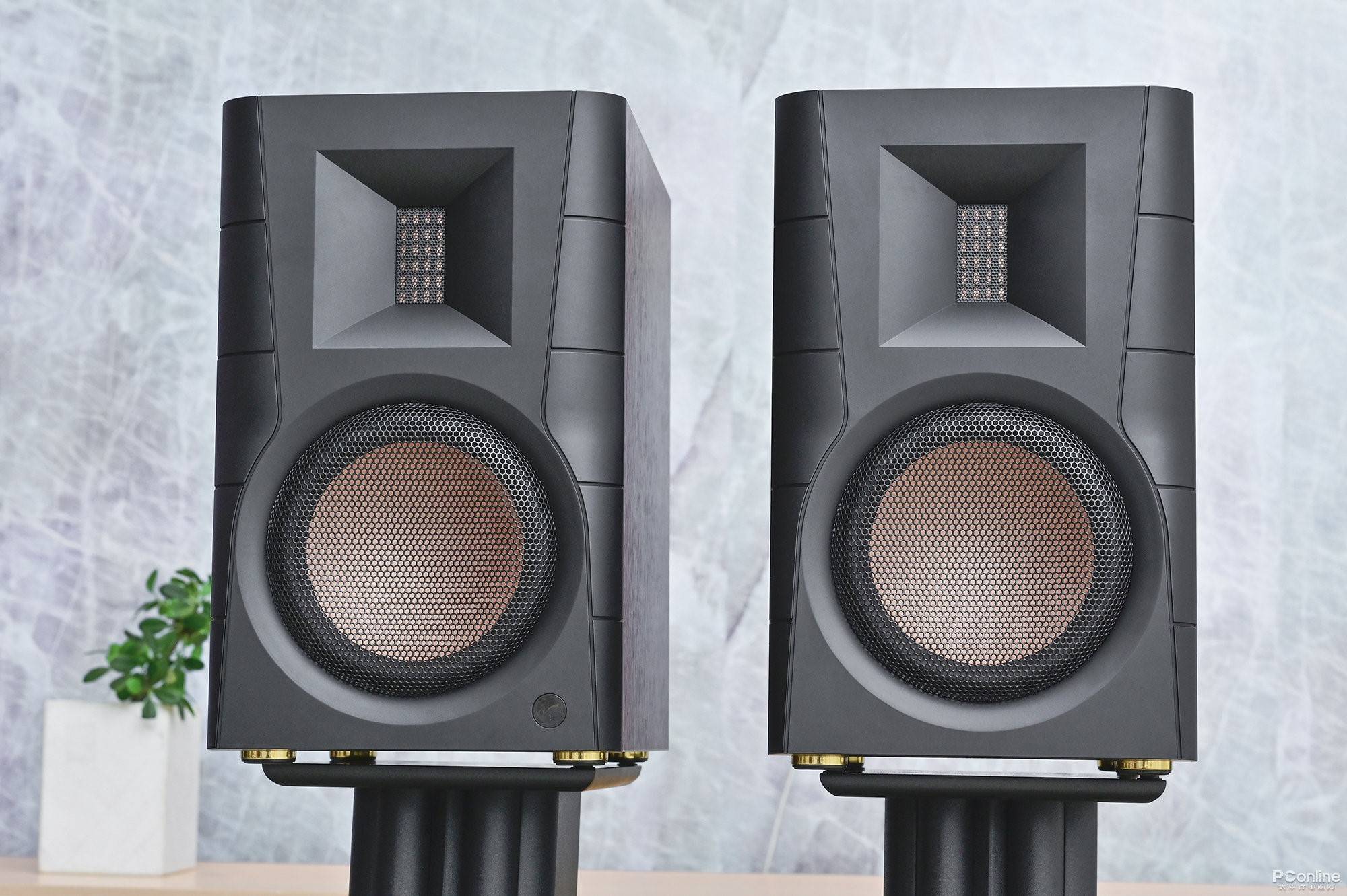 细腻设计,动听音质:惠威d300有源音箱让音乐触手可及_用户_音频_卓越