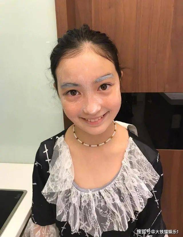 07.刘妮娜:妮娜(11岁)《爸爸去哪儿》第三季,刘野带着几个孩子上节目.