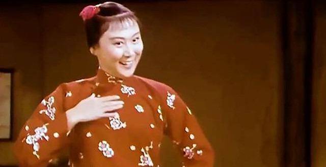 红灯记》中感情深厚的父女,台下却势同水火,两人从无眼神交流_刘长瑜