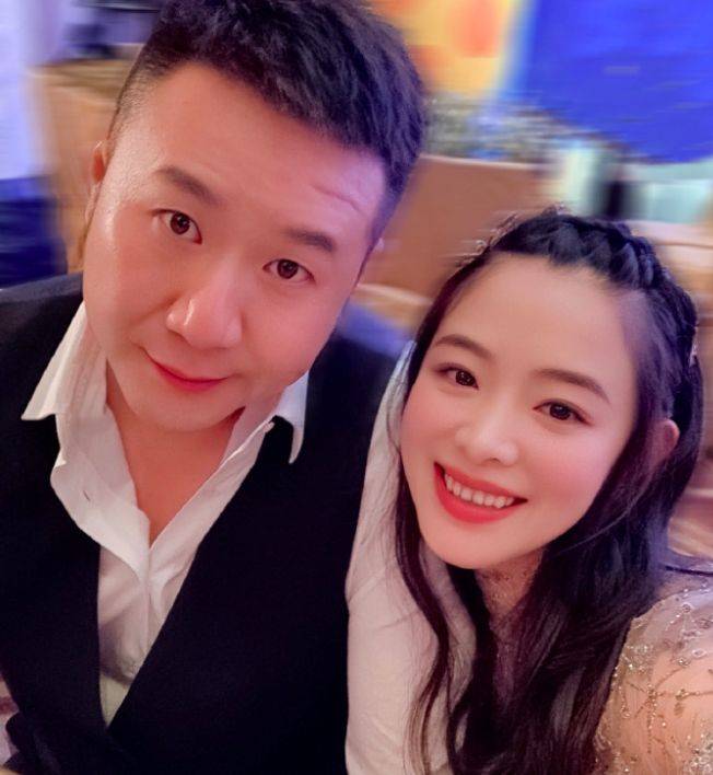 男方与原配已离,公司拖欠工资_张寓帅_网友_生活