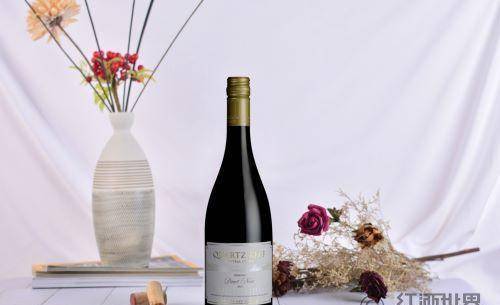 风土的眷顾:2021年克瑞芙酒庄单一园黑皮诺_奥塔哥_鲁迪·鲍尔_新西兰