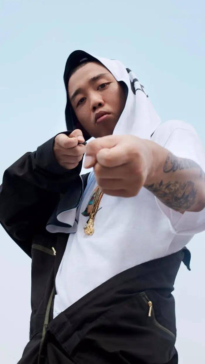 一周后gai反击出了diss back《斩马刀》,这首歌至今仍然被很多人高度