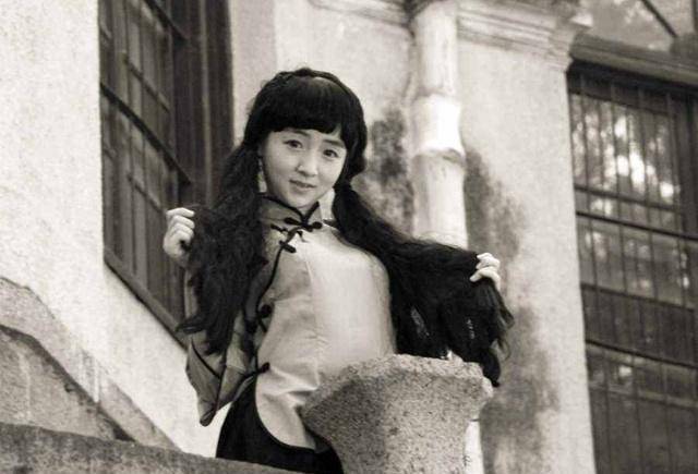 李国秦_婚姻_女性