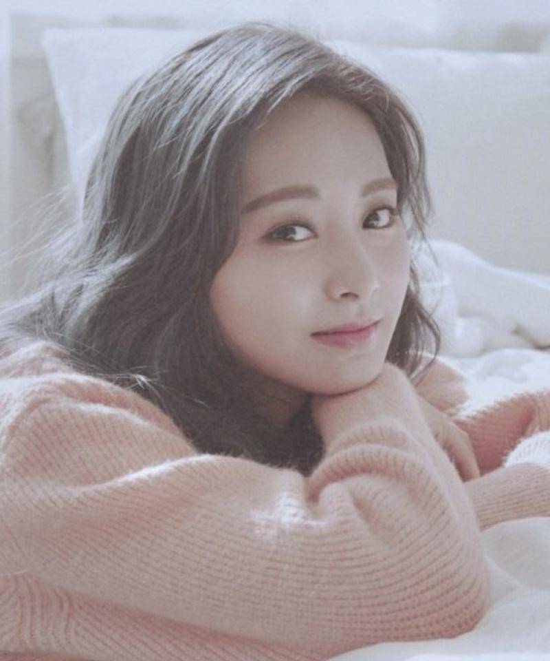 女神周子瑜再度释出「高清美照」,超甜微笑杀让全网友暴动_写真_男友