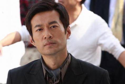 胡歌临时拉去救场,从设计师变成了无人能超越的"西楚霸王"_项羽_谭凯