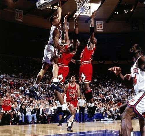 隔扣乔丹,90年代纽约黑帮领军人物——约翰-斯塔克斯_尤因_纽约尼克斯