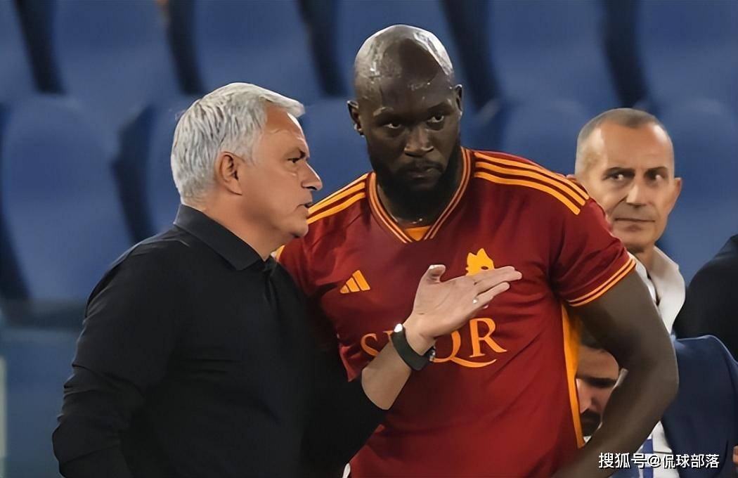 卢卡库19场12球,罗马仍无缘直通欧联16强,穆帅难夺冠_谢里夫_斯拉维亚
