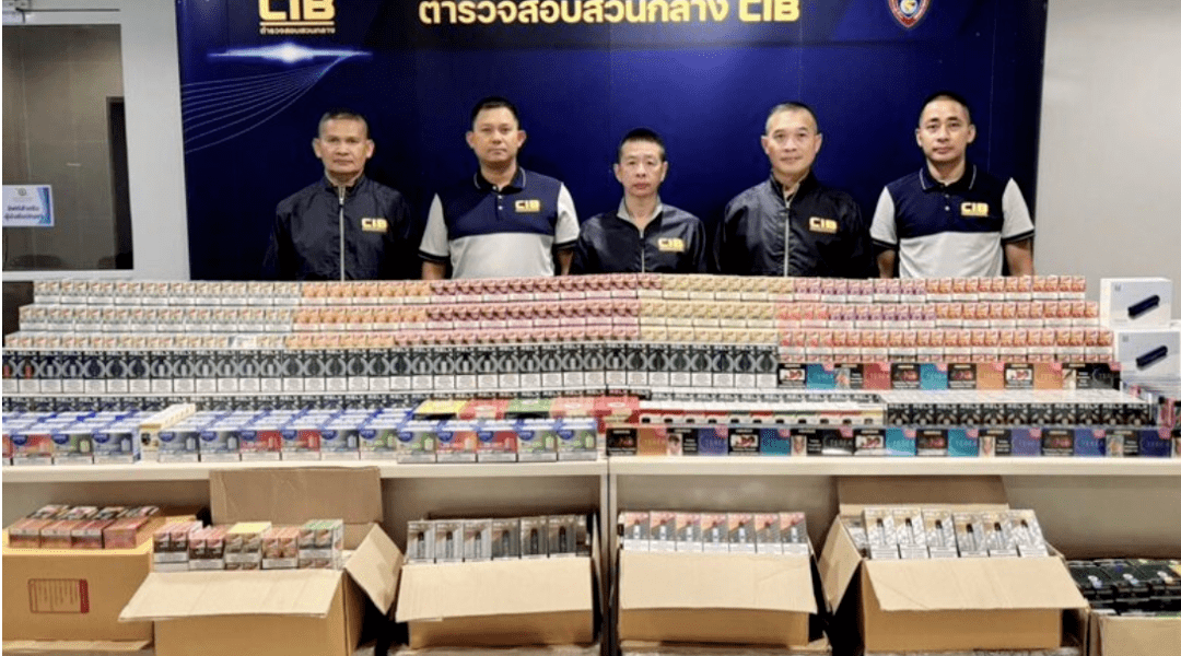 kit先生,即当地的电子烟"黑帮老大",警方追踪其facebook,在上面