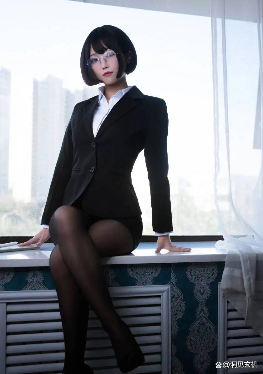 汪知子最新Cosplay写真曝光，引发网友热议：这就是我们的女神！_手机搜狐网