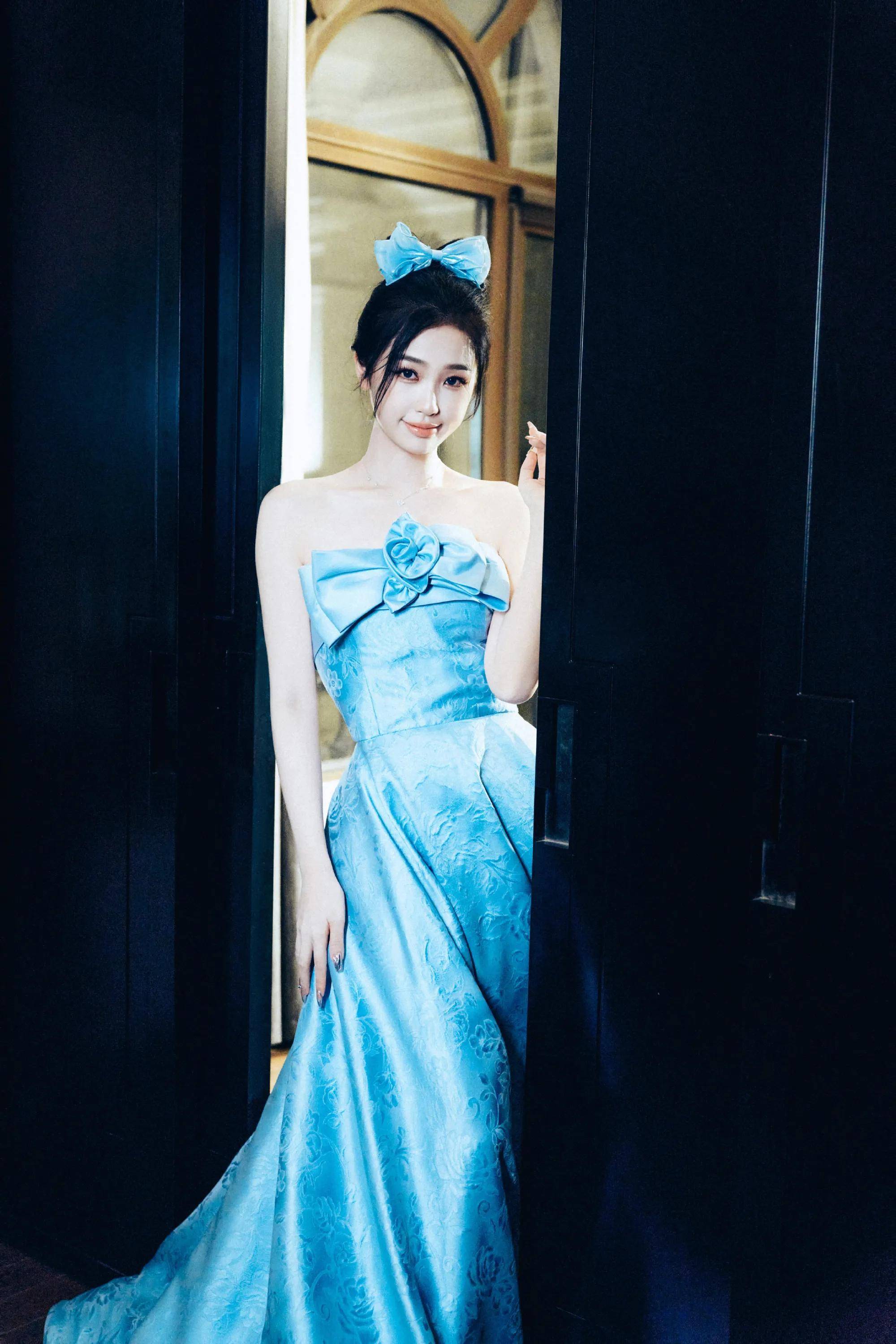 谭松韵 赵露思 李宏毅 王鹤棣 陈飞宇 曾舜晞 杨幂 龚俊 成毅 景甜_王