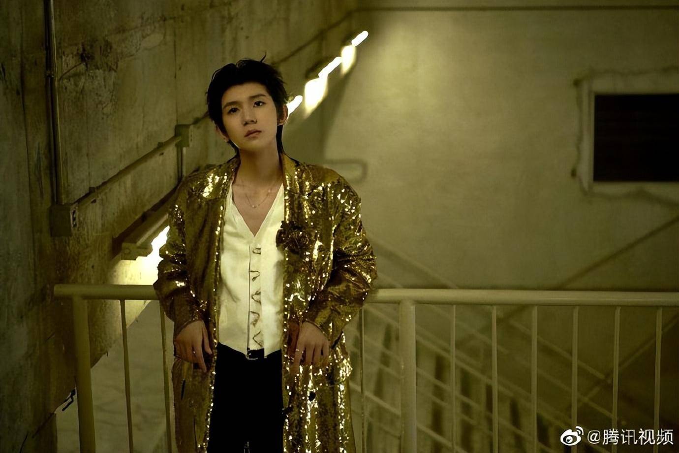 1图:赵露思 杨幂 杨紫 龚俊 王鹤棣 王一博 张艺兴 任嘉伦 蔡徐坤