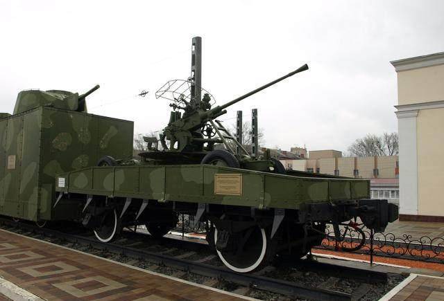 重型飞机多炮塔坦克装甲列车你见都没见过_武器_火力_防护