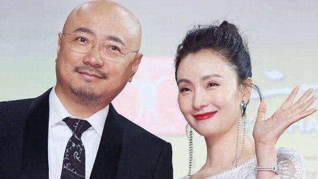 让闺蜜拖累不放弃,陶虹不是傻,她是真的聪明_猪八戒_姜文_父母