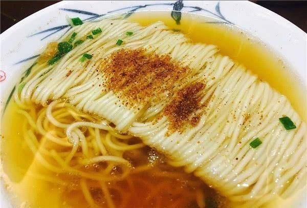 為何麵館都是先煮麵再澆湯,不直接用高湯煮麵?