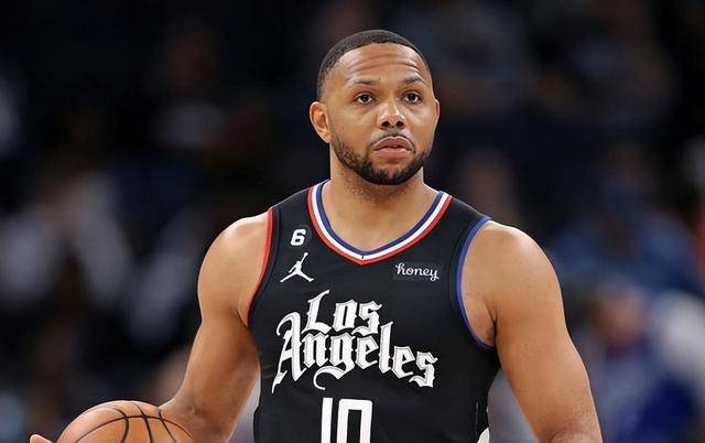 2008届选秀现状:罗斯替补,威少底薪,洛佩兹年薪2500万_球员_篮板_效力