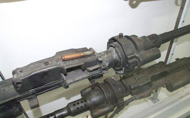 "铁十字之鹰"的代表,肆虐欧洲天空的fw190战斗机的烽火岁月_发动机