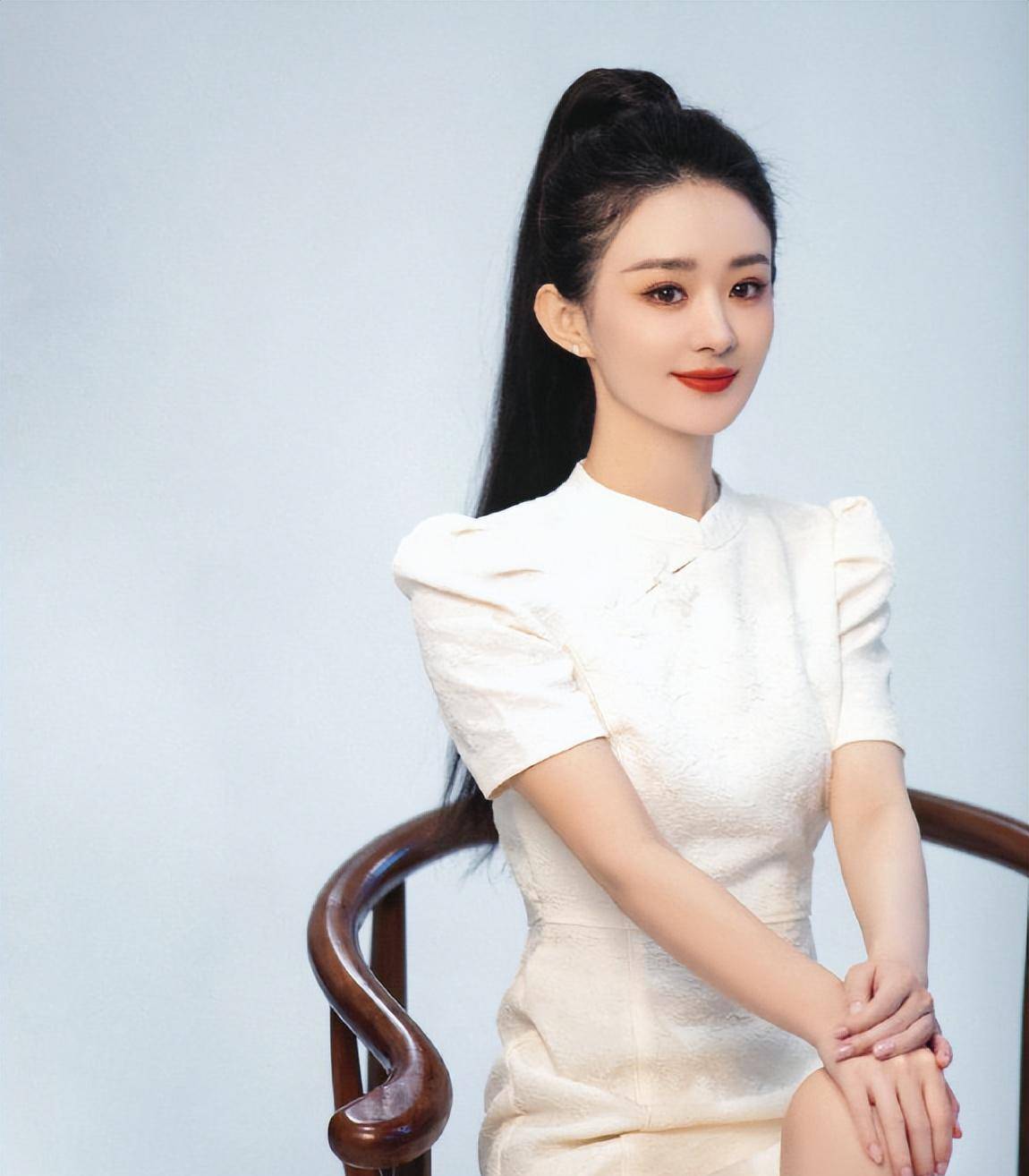 网曝赵丽颖再接悬疑剧,搭档张若昀演多重人格,男方官方火速辟谣