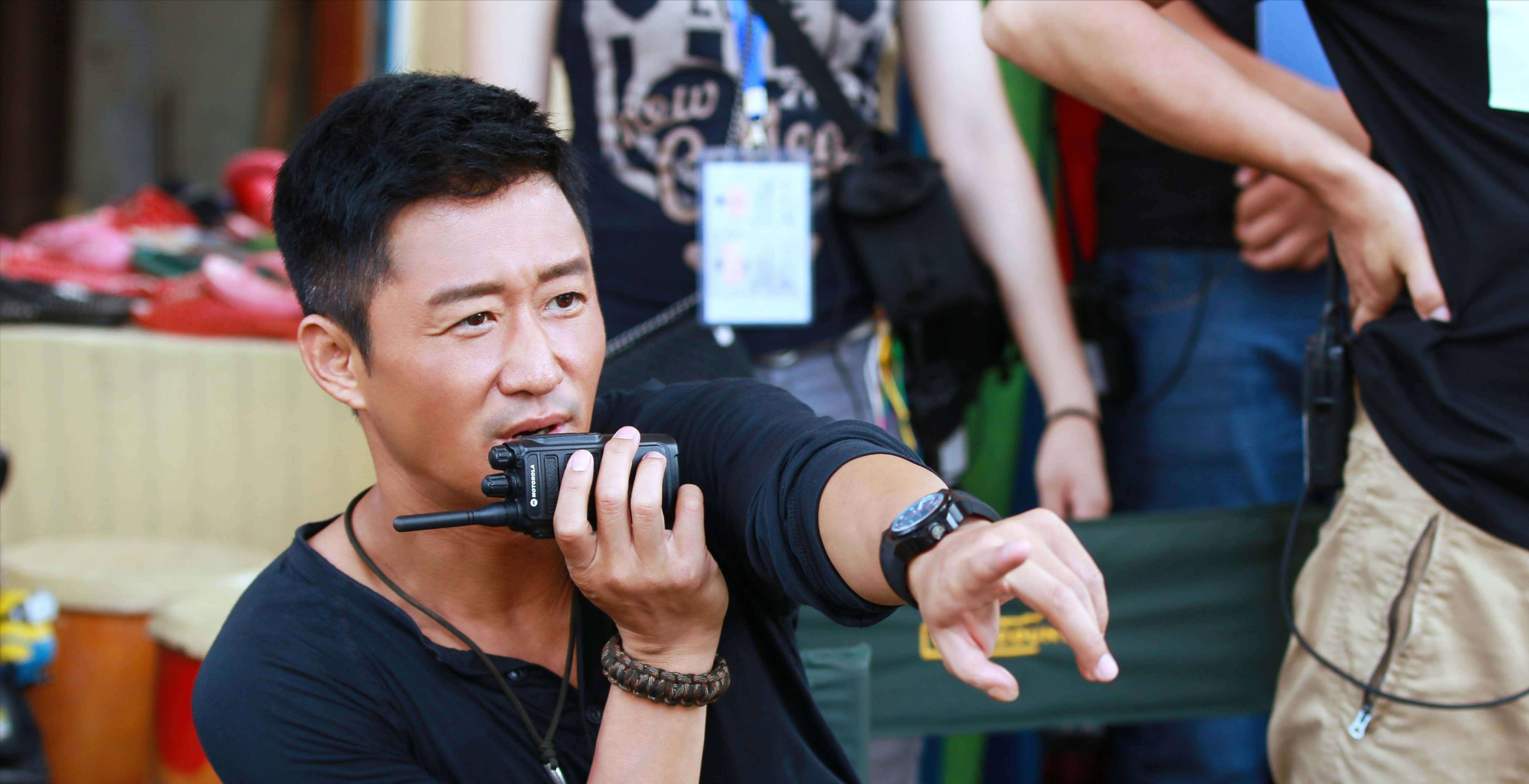 吴京被高鞭爆头,甄子丹还不如他_实战_电影_网友