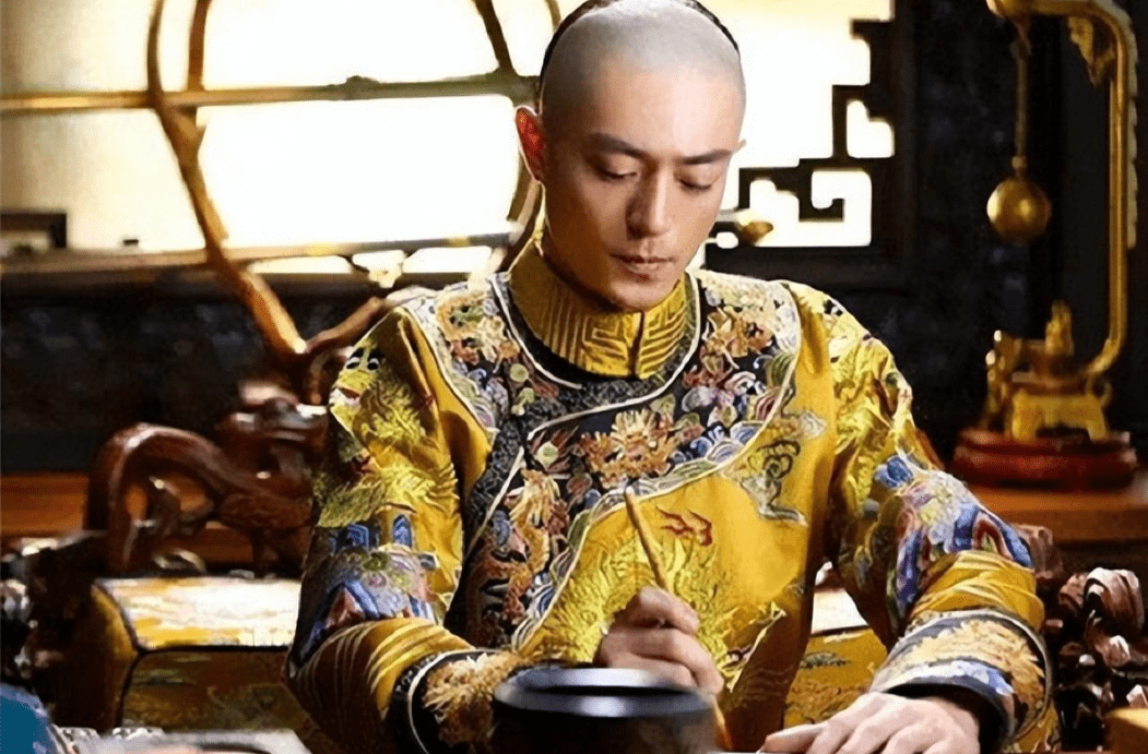 这些似乎并不足以让皇帝分心的政事,在乾隆听来却是枯燥乏味.