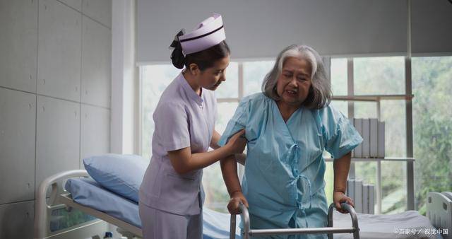 养老护理员如何报考？报考条件及流程是怎样？考试难度如何？