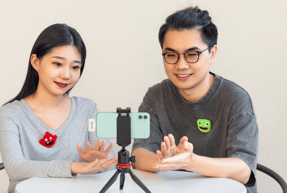 录制无忧-博雅OMIC无线领夹麦克风